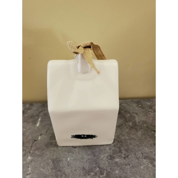 Rae Dunn Nest Embossed Ceramic Birdhouse decor 8.5" tall - Picture 3 of 7